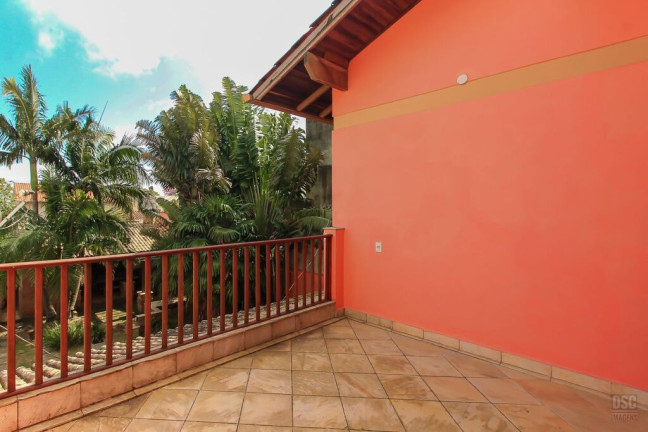 Imagem Casa com 3 Quartos à Venda, 337 m² em Cascata - Porto Alegre