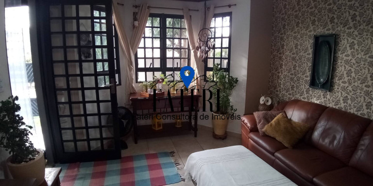 Imagem Casa com 3 Quartos à Venda, 310 m² em Jardim Maristela - Atibaia Imagem Casa com 3 Quartos à Venda, 310 m² em Jardim Maristela - Atibaia