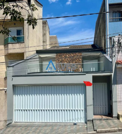 Sobrado com 3 Quartos à Venda, 244 m² em Vila Scarpelli - Santo André