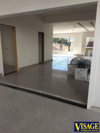 Imagem Casa com 3 Quartos à Venda, 375 m² em Jd. Coleginho - Jacareí Imagem Casa com 3 Quartos à Venda, 375 m² em Jd. Coleginho - Jacareí