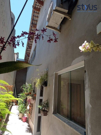 Imagem Sobrado com 3 Quartos à Venda, 140 m² em Jardim Giovana - Guarulhos