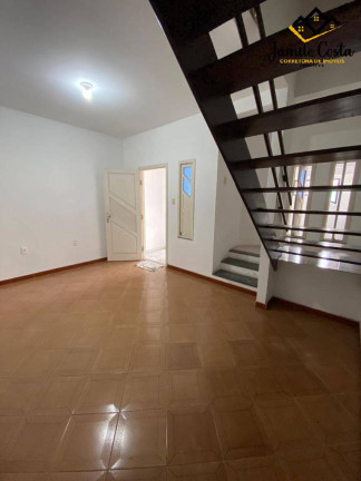 Imagem Casa com 3 Quartos à Venda, 90 m² em Capuchinhos - Feira De Santana