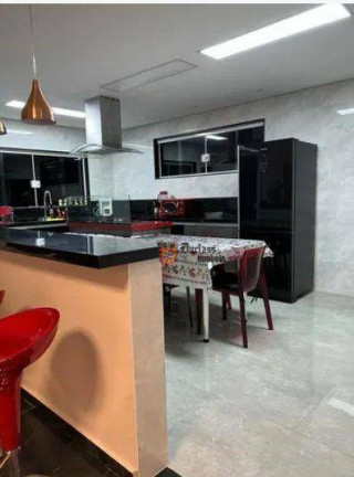 Imagem Chácara com 4 Quartos à Venda, 350 m² em Mata Fria - Mairiporã Imagem Chácara com 4 Quartos à Venda, 350 m² em Mata Fria - Mairiporã