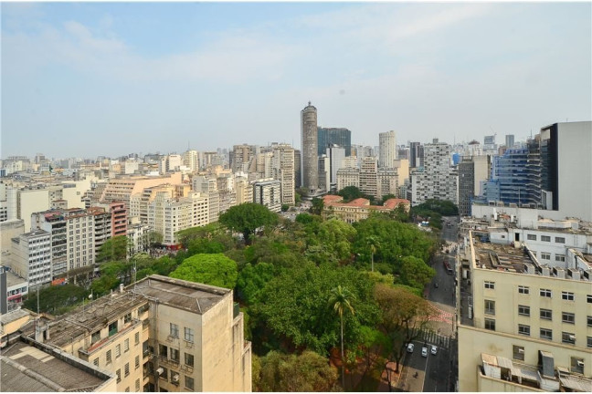 Sala Comercial à Venda, 930 m² em República - São Paulo