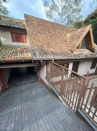 Sobrado com 3 Quartos à Venda, 502 m² em Pastoril - Ribeirão Pires