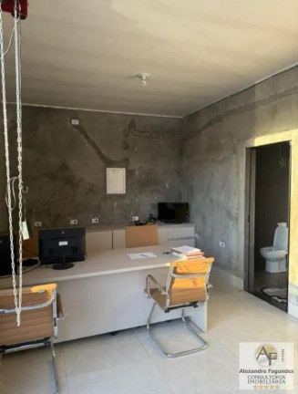 Imagem Galpão à Venda, 370 m² em Setor Três Marias - Goiânia Imagem Galpão à Venda, 370 m² em Setor Três Marias - Goiânia