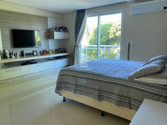 Imagem Casa com 5 Quartos à Venda, 275 m² em Cararu - Eusébio
