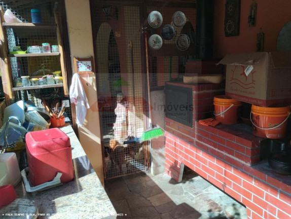 Imagem Casa com 4 Quartos à Venda, 191 m² em Centro - Taubaté Imagem Casa com 4 Quartos à Venda, 191 m² em Centro - Taubaté
