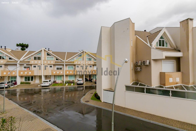 Imagem Casa com 4 Quartos à Venda, 200 m² em Jardim Das Américas - Curitiba Imagem Casa com 4 Quartos à Venda, 200 m² em Jardim Das Américas - Curitiba