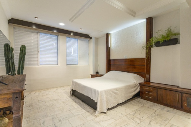 Imagem Imóvel com 4 Quartos à Venda, 330 m² em Bela Vista - São Paulo Imagem Imóvel com 4 Quartos à Venda, 330 m² em Bela Vista - São Paulo