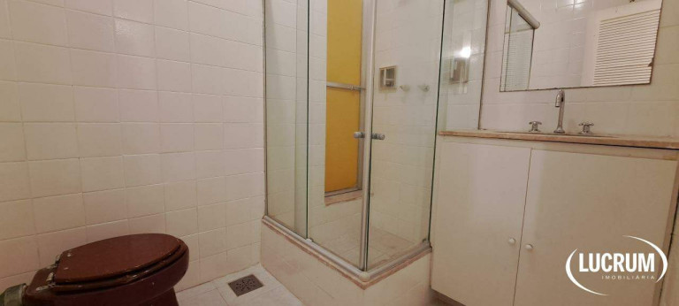 Imagem Apartamento com 3 Quartos à Venda, 120 m² em Copacabana - Rio De Janeiro