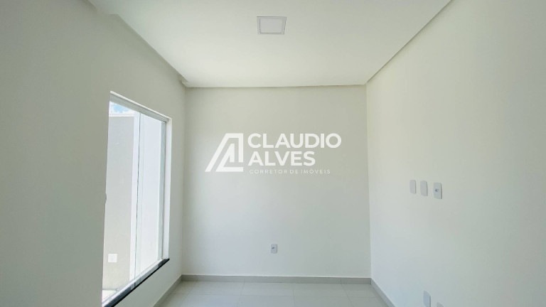 Imagem Casa com 2 Quartos à Venda, 74 m² em Mangabeira - Feira De Santana