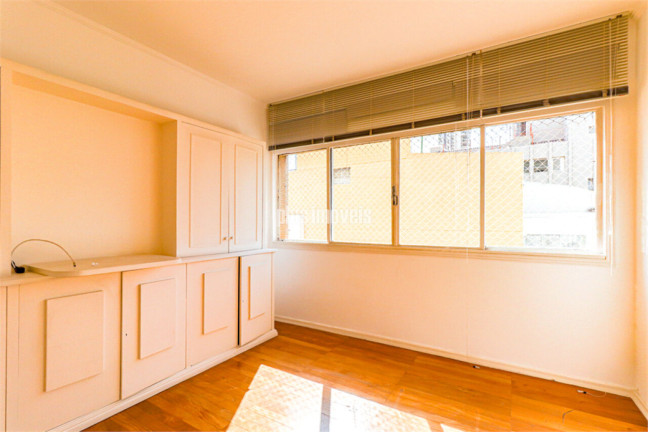 Imagem Apartamento com 3 Quartos à Venda, 214 m² em Jardim Paulista - São Paulo Imagem Apartamento com 3 Quartos à Venda, 214 m² em Jardim Paulista - São Paulo