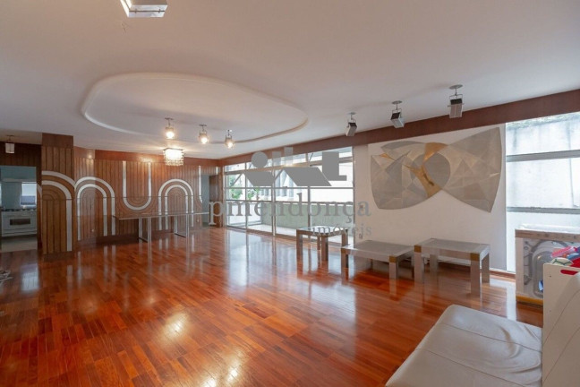 Imagem Apartamento com 3 Quartos à Venda, 240 m² em Higienópolis - São Paulo Imagem Apartamento com 3 Quartos à Venda, 240 m² em Higienópolis - São Paulo