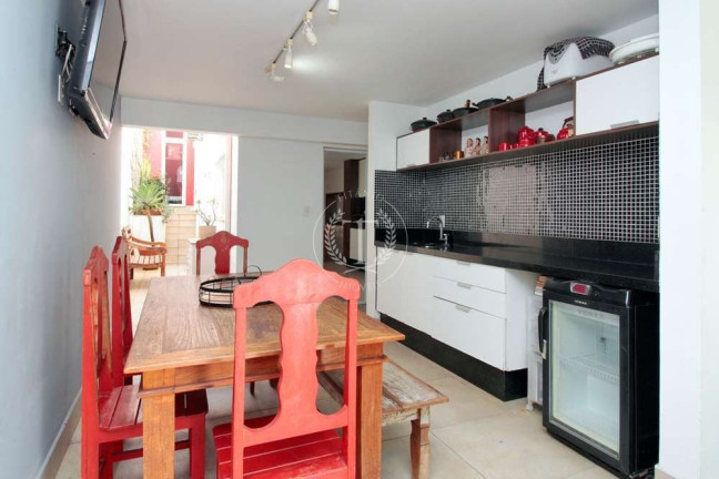 Imagem Casa com 3 Quartos à Venda, 149 m² em Jardim Taquaral - São Paulo