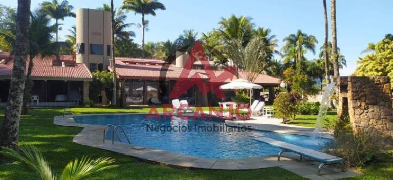 Imagem Casa com 5 Quartos à Venda, 800 m² em Lazaro - Ubatuba Imagem Casa com 5 Quartos à Venda, 800 m² em Lazaro - Ubatuba