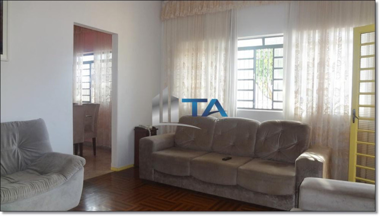 Imagem Casa com 3 Quartos à Venda, 450 m² em Jardim Nova Europa - Campinas