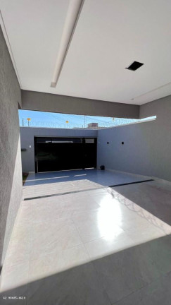 Imagem Casa com 3 Quartos à Venda, 193 m² em Jardim Petrópolis - Goiânia Imagem Casa com 3 Quartos à Venda, 193 m² em Jardim Petrópolis - Goiânia