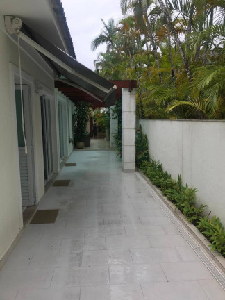 Imagem Casa com 5 Quartos à Venda, em Enseada - Guarujá Imagem Casa com 5 Quartos à Venda, em Enseada - Guarujá