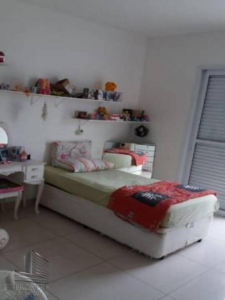 Imagem Casa de Condomínio com 3 Quartos à Venda, 216 m² em Iporanga - Sorocaba