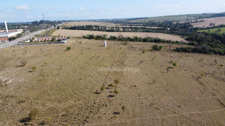 Imagem Imóvel à Venda, 416.000 m² em Melissa - Itu Imagem Imóvel à Venda, 416.000 m² em Melissa - Itu