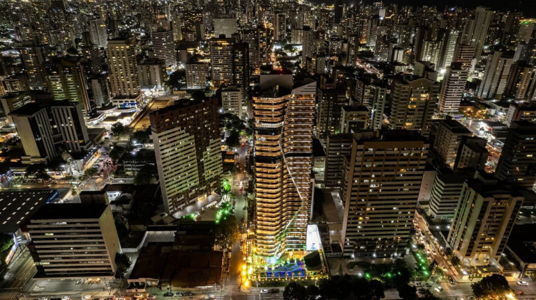 Imagem Apartamento com 4 Quartos à Venda, 311 m² em 
     Meireles
     - 
     Fortaleza
    