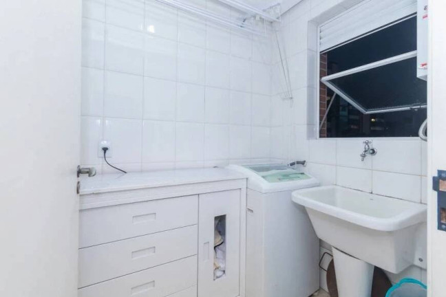 Imagem Apartamento com 3 Quartos à Venda, 134 m² em Moinhos De Vento - Porto Alegre Imagem Apartamento com 3 Quartos à Venda, 134 m² em Moinhos De Vento - Porto Alegre