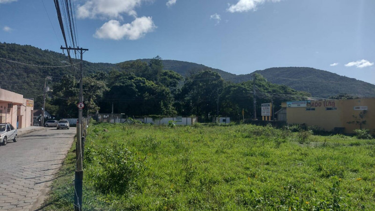 Imagem Terreno à Venda ou Locação, 1.700 m² em São João Do Rio Vermelho - Florianópolis Imagem Terreno à Venda ou Locação, 1.700 m² em São João Do Rio Vermelho - Florianópolis