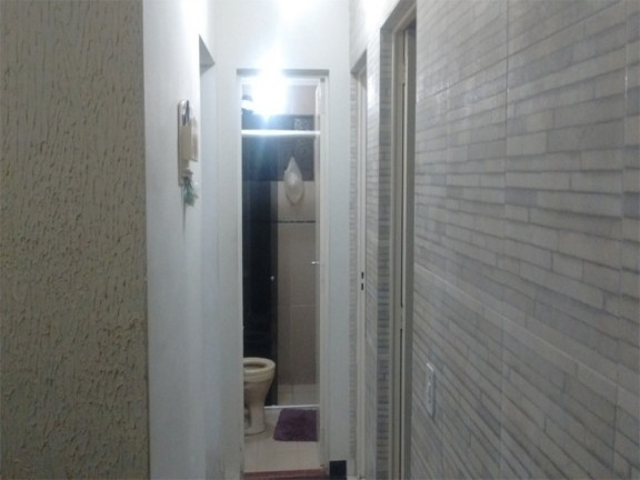Apartamento com 2 Quartos à Venda,  em Jd. Das Industrias - Jacareí