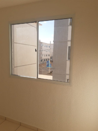 Imagem Imóvel com 2 Quartos para Alugar, 45 m² em Donato - Contagem