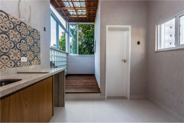 Imagem Casa com 3 Quartos à Venda, em Cangaíba - São Paulo Imagem Casa com 3 Quartos à Venda, em Cangaíba - São Paulo