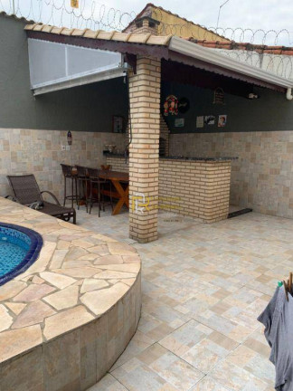 Imagem Casa com 4 Quartos à Venda, 145 m² em Balneário Flórida - Praia Grande Imagem Casa com 4 Quartos à Venda, 145 m² em Balneário Flórida - Praia Grande