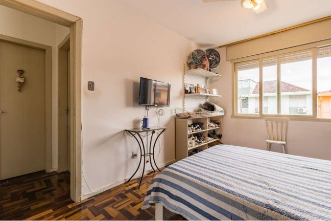 Imagem Apartamento com 2 Quartos à Venda, 61 m² em São Sebastião - Porto Alegre Imagem Apartamento com 2 Quartos à Venda, 61 m² em São Sebastião - Porto Alegre