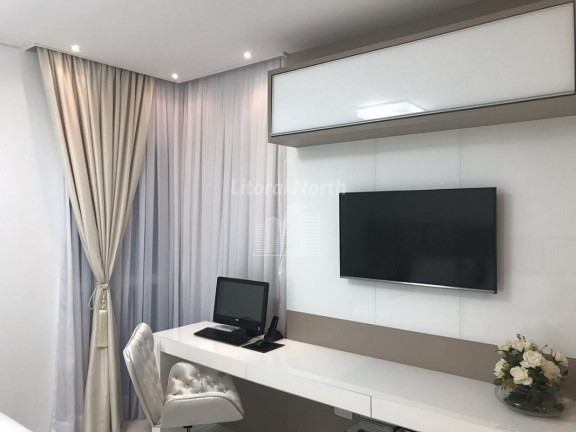 Imagem Apartamento com 3 Quartos à Venda, 130 m² em Centro - Balneário Camboriú Imagem Apartamento com 3 Quartos à Venda, 130 m² em Centro - Balneário Camboriú