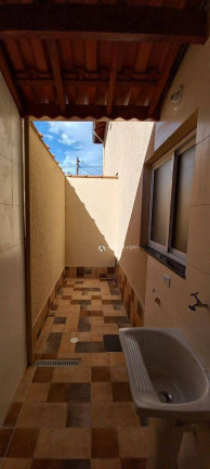 Imagem Casa com 2 Quartos à Venda, 62 m² em Tupi - Praia Grande
