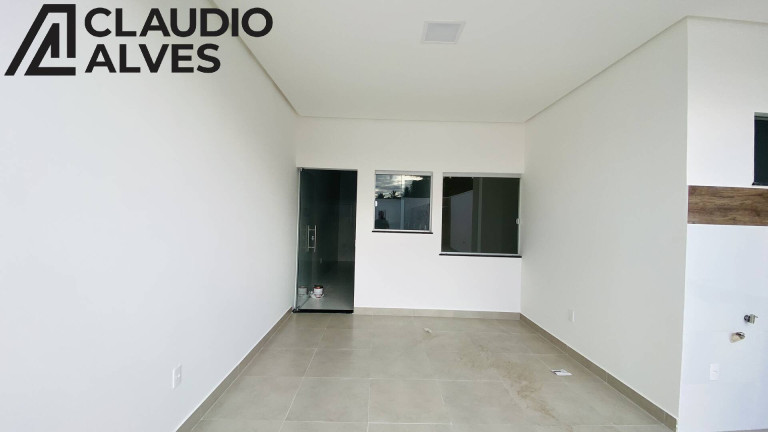 Imagem Casa com 2 Quartos à Venda, 102 m² em Conceição - Feira De Santana