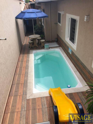Imagem Casa com 3 Quartos à Venda, em Jd. America - Jacareí Imagem Casa com 3 Quartos à Venda, em Jd. America - Jacareí