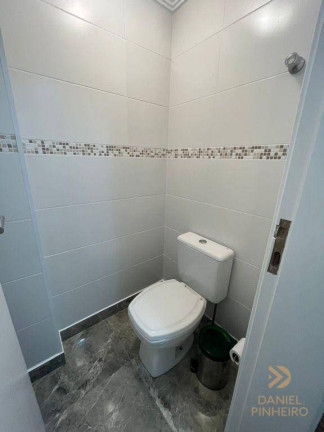 Imagem Apartamento com 2 Quartos à Venda, 101 m² em Vila Guilhermina - Praia Grande