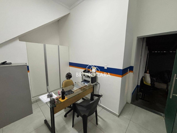 Imagem Casa com 3 Quartos à Venda, 180 m² em Brasiléia - Betim Imagem Casa com 3 Quartos à Venda, 180 m² em Brasiléia - Betim