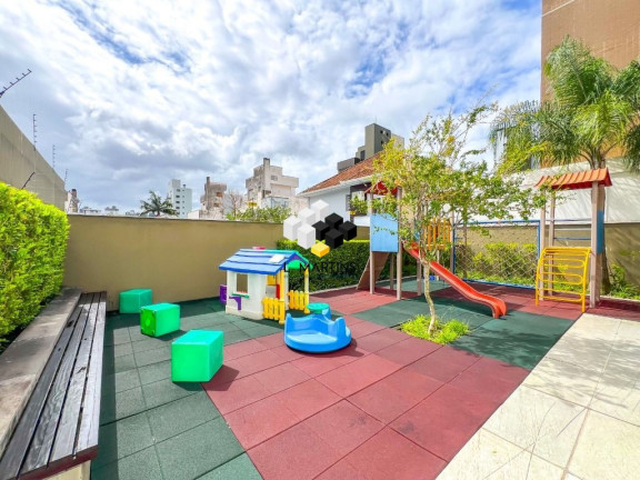 Imagem Apartamento com 4 Quartos à Venda, 304 m² em Petrópolis - Porto Alegre Imagem Apartamento com 4 Quartos à Venda, 304 m² em Petrópolis - Porto Alegre