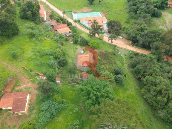 Imagem Imóvel com 6 Quartos à Venda, 250 m² em Centro - Pedra Bela