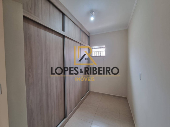 Imagem Casa com 3 Quartos à Venda, 250 m² em Residencial Vila Di Capri - Botucatu