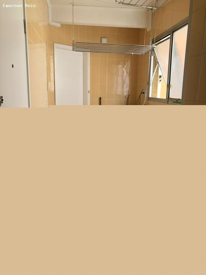 Imagem Casa com 3 Quartos à Venda, 145 m² em Indianópolis - São Paulo Imagem Casa com 3 Quartos à Venda, 145 m² em Indianópolis - São Paulo