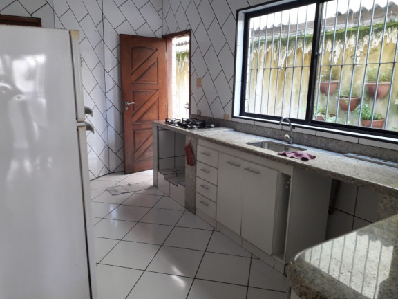 Imagem Sobrado com 4 Quartos à Venda, em Vila Valença - São Vicente Imagem Sobrado com 4 Quartos à Venda, em Vila Valença - São Vicente