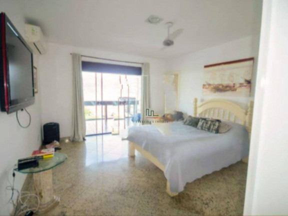 Imagem Casa com 7 Quartos à Venda, 1.800 m² em São Francisco - Niterói Imagem Casa com 7 Quartos à Venda, 1.800 m² em São Francisco - Niterói