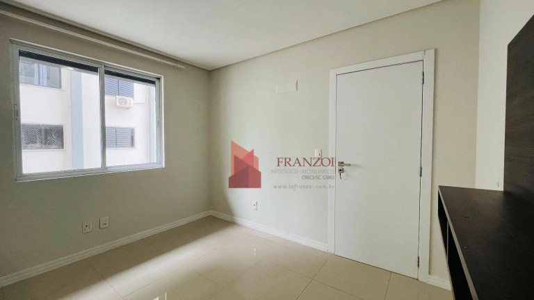 Imagem Apartamento com 3 Quartos à Venda, 98 m² em Centro - Itajaí