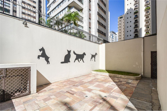 Imagem Apartamento com 1 Quarto à Venda, 103 m² em Moema - São Paulo