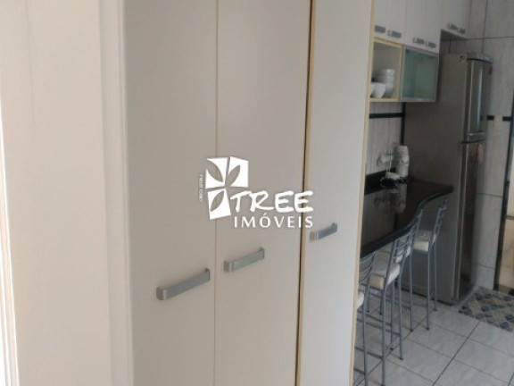 Imagem Casa com 3 Quartos à Venda, 200 m² em Arujá Country Club - Arujá Imagem Casa com 3 Quartos à Venda, 200 m² em Arujá Country Club - Arujá