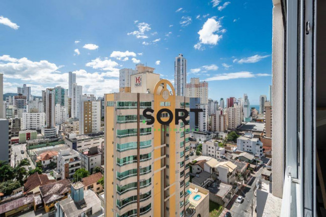 Imagem Apartamento com 3 Quartos à Venda, 143 m² em Centro - Balneário Camboriú