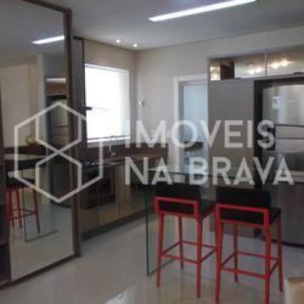 Imagem Apartamento com 3 Quartos à Venda, 129 m² em Centro - Balneário Camboriú Imagem Apartamento com 3 Quartos à Venda, 129 m² em Centro - Balneário Camboriú